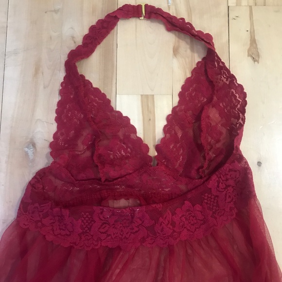Red Victoria’s Secret Sheer Lace Halter Babydoll - Picture 17 of 17